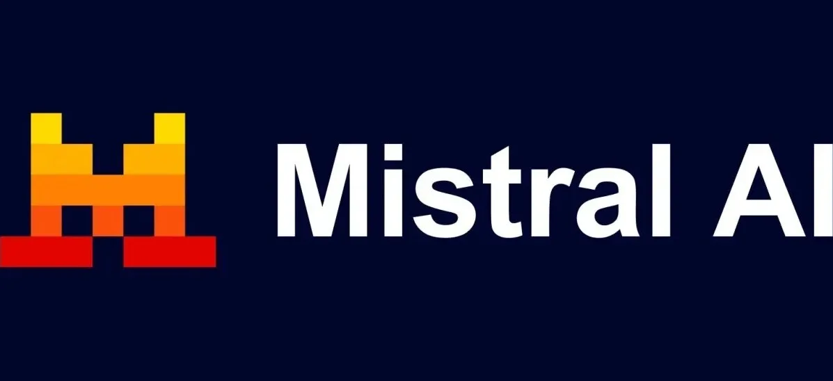 ميسترال تتيح تشغيل Mistral Large 4 على خوادم المؤسسات