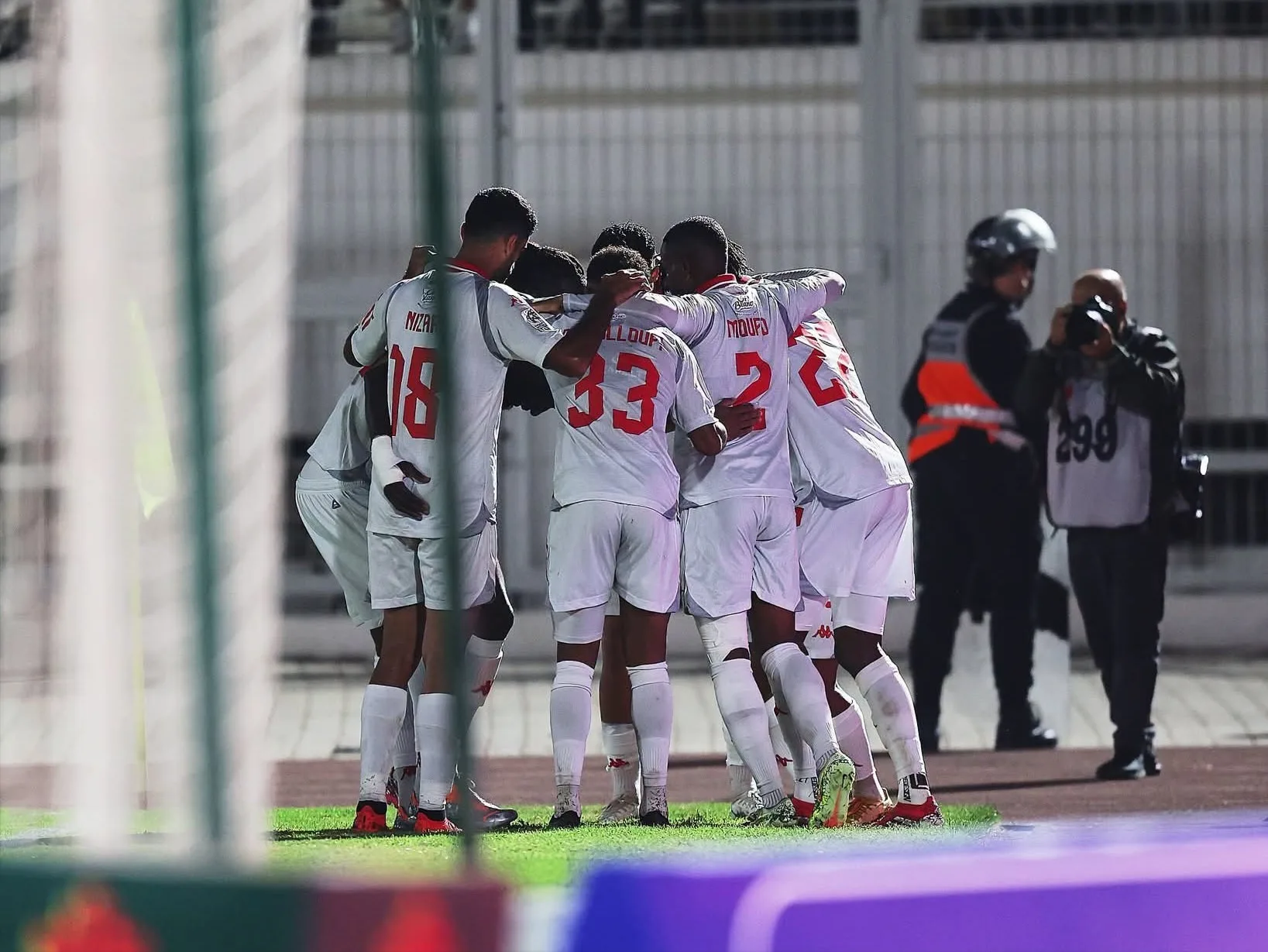 الوداد الرياضي يهزم المغرب التطواني ويرتقي إلى المركز الثاني